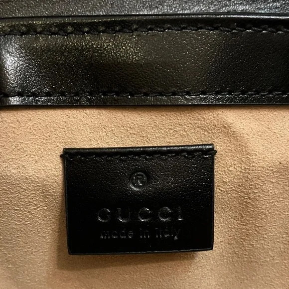 Gucci Matelasse Marmont Bag - Picture 5 of 8